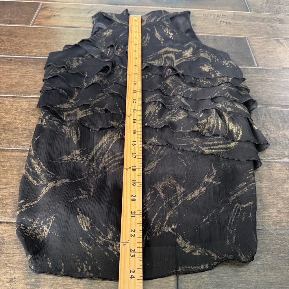 ❤️3/$30 BWear by Byer California Gold Brush Print Tiered Ruffle Halter Top - M - Picture 9 of 9